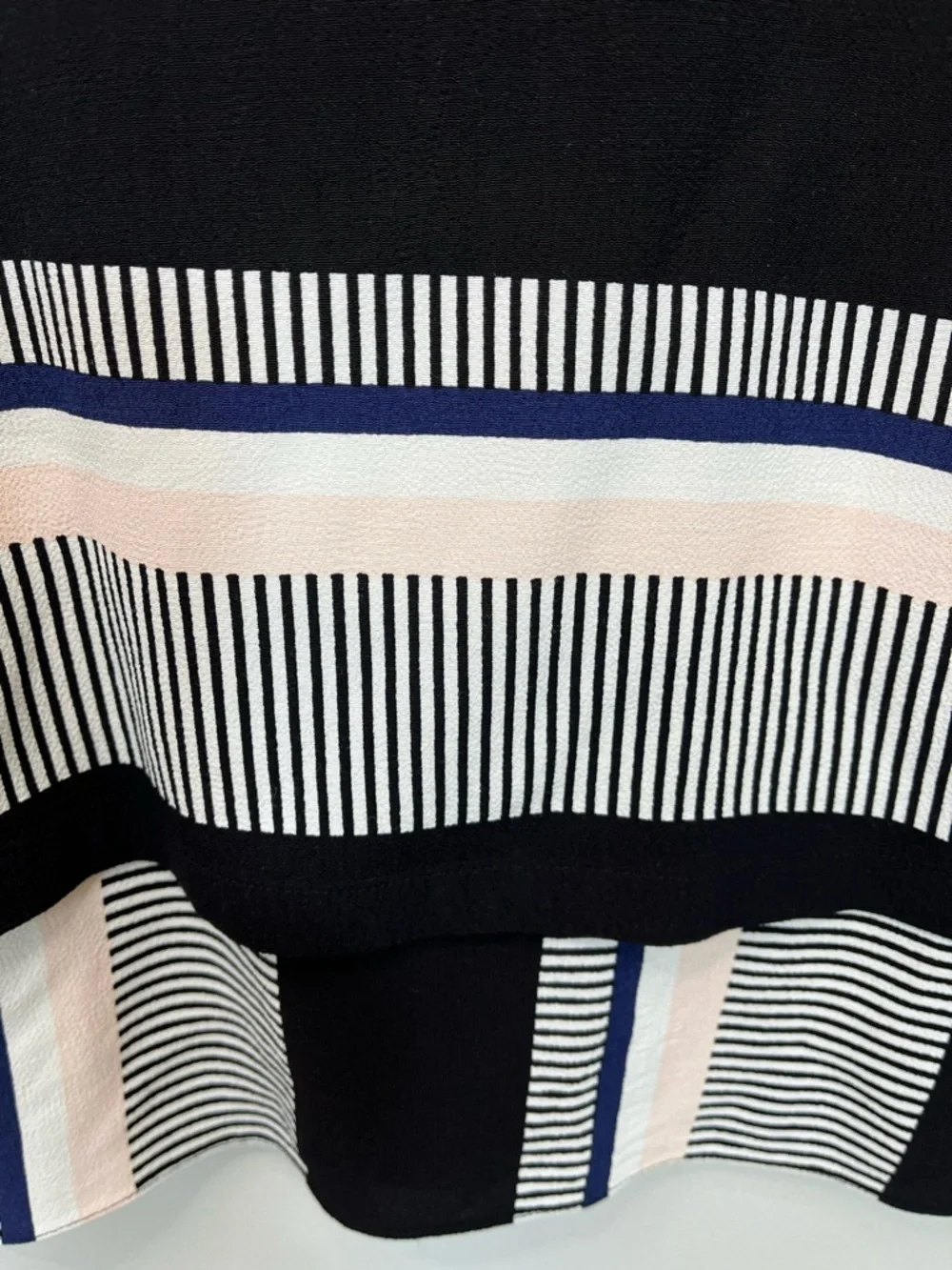 Kate Spade Striped Sleeveless Top in Black, Pink, Navy Women’s Large